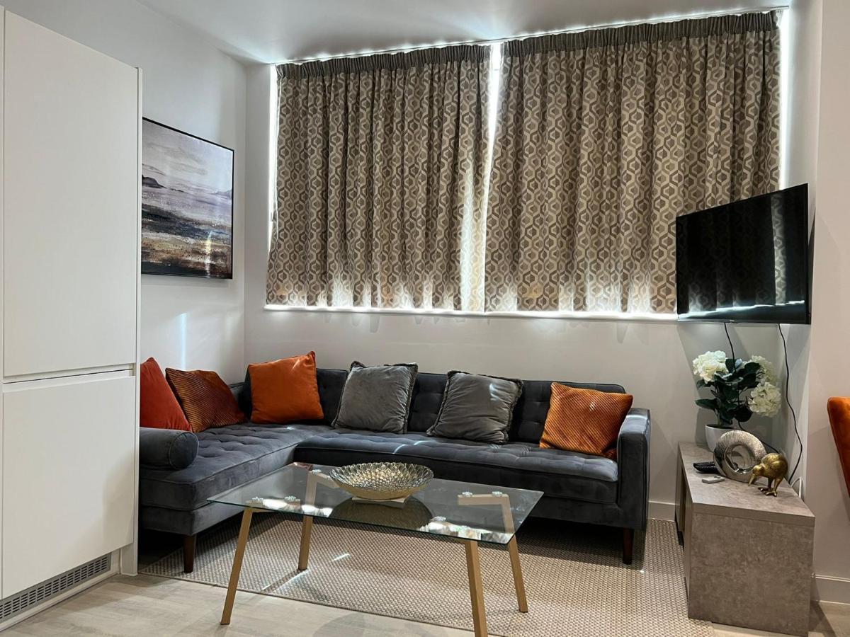 99 Guest House Истбурн Экстерьер фото